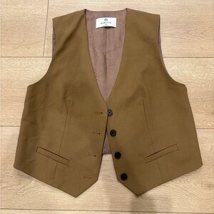 Babaton Vest in Saville (matching shorts available)